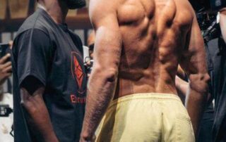 Floyed Mayweather vs Logan Paul